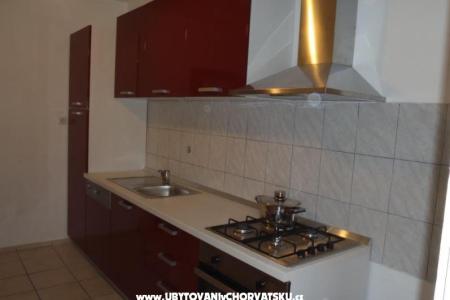 Apartmaji Juričić Pisak foto 5