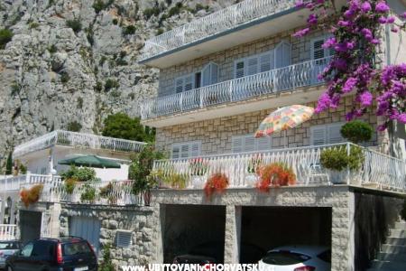 Apartmaji Krcatović foto 2