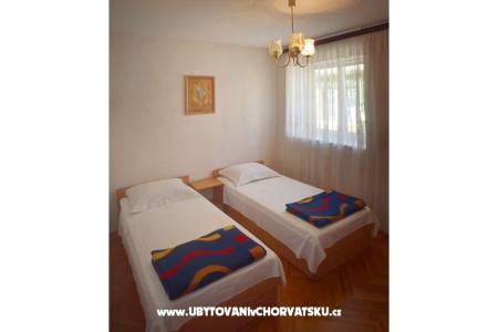 Apartmaji LOLA foto 4