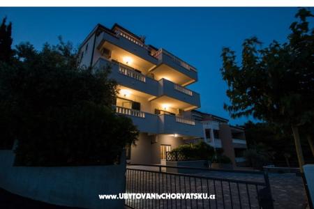 Apartmaji Mira foto 4