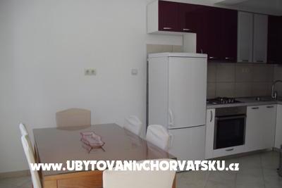 Apartmaji Peričić foto 4