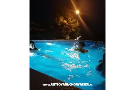 Apartmaji Višnja foto 3
