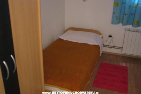 Apartmamate omiš foto 5