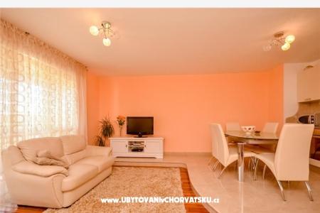 Apartma Tina foto 3