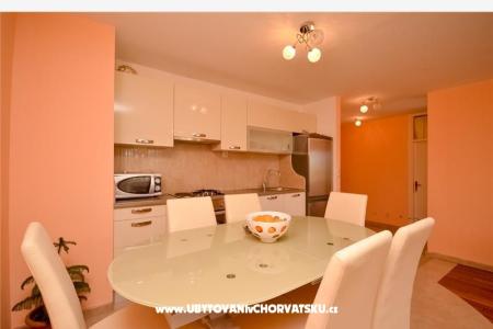 Apartma Tina foto 4