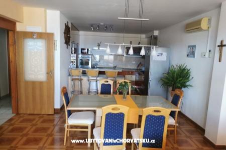 Apartmaji Vukasović foto 5