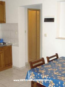 Apartmaji Ante foto 4