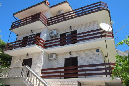 Apartmaji Mladen Duće Omiš Hrvaška