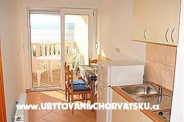 Apartmaji More foto 4