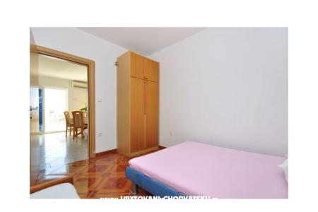 Apartmaji Tade foto 4