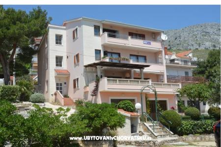 Apartma Vesela  Omiš Hrvaška