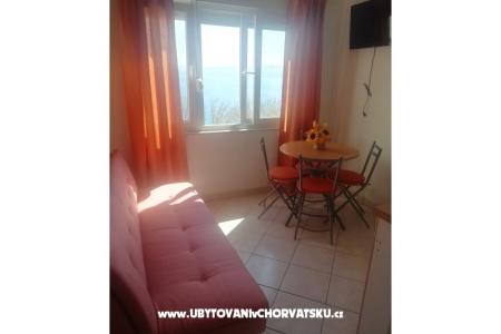 Apartmaji villa Jelena foto 4