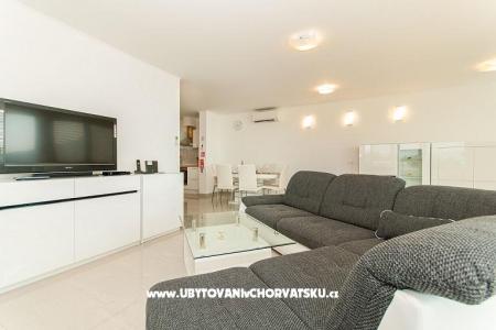 Luxury Apartmaji Omis foto 4