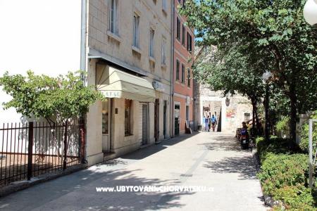 Apartma Mimica u centru Omiša Omiš Hrvaška