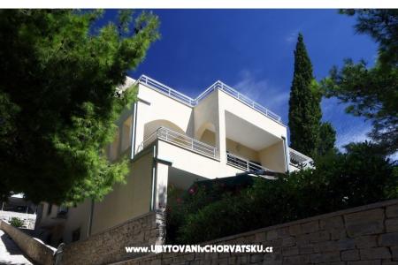 Villa Lubin Omiš Hrvaška