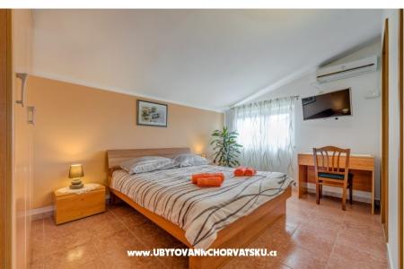 Apartmaji Natalie foto 3