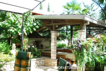 Apartma Nives Lovran foto 4