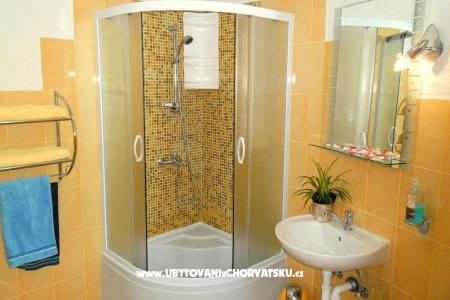 Apartmaji Kestenovi dvori foto 4