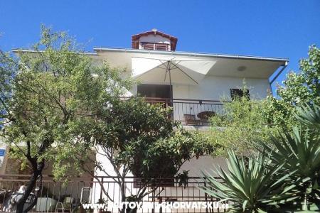 Apartmaji Mali Raj Orebić - Pelješac Hrvaška