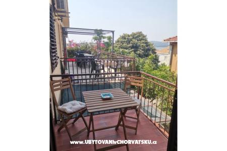 Apartmaji Mirjana foto 2