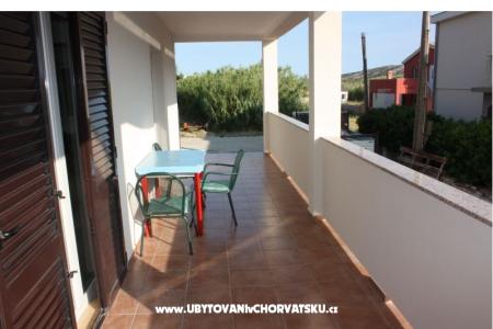 Apartmaji  Bane foto 4