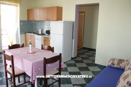 Apartmaji  Tanja i Josipa foto 4