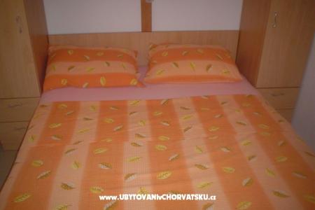 Apartmaji IVA(iza kampa) foto 4