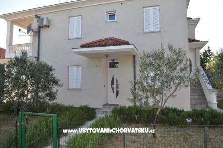 Apartmaji Karmen foto 4