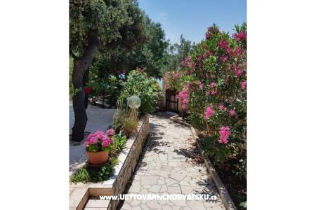 Apartmaji Milena i Robert otok Pag Hrvaška