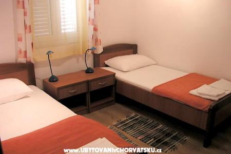 Apartmaji Zvonko foto 3