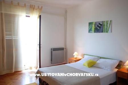Apartmaji Pag foto 5