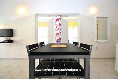 Apartmaji Petrović foto 4