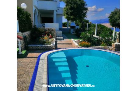 Family Apartmaji K&amp;M otok Pag Hrvaška