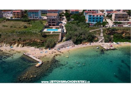 Pool apartments Pag otok Pag Hrvaška