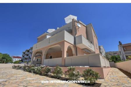 VILLA MAGENA  otok Pag Hrvaška