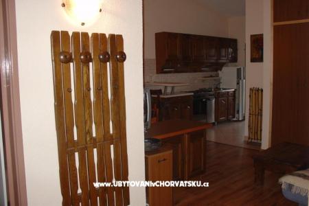 Apartmaji Antonita foto 2