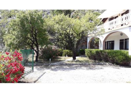 Počitniški dom Beli – Starigrad Paklenica Hrvaška