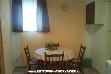 Apartmaji Milos foto 2