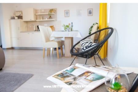 Apartmaji Ivan i Nikola foto 4