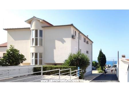 Apartmaji Jadranka Pakoštane Hrvaška