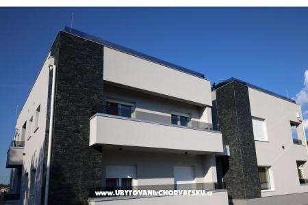 Apartmaji Kiara Pakoštane Hrvaška