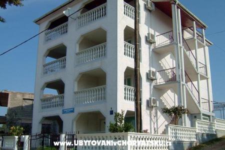 Apartmaji Markusic foto 3