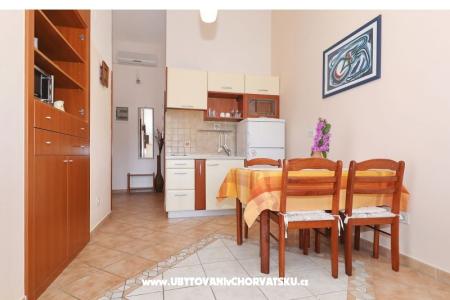 Apartmaji Suzana foto 4