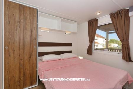 Apartmaji Kamp Ortić foto 5