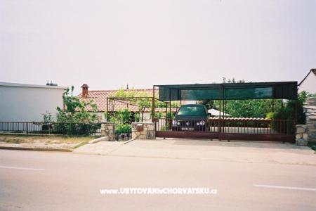 Apartmaji Mandaric foto 4