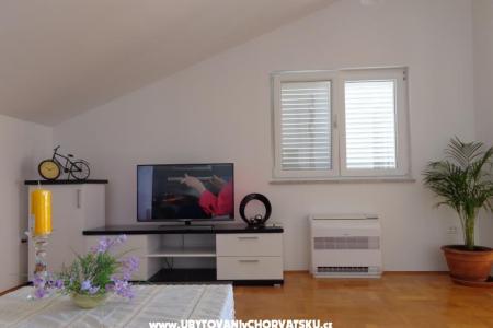 Apartmaji Ana foto 4