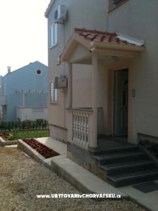 Apartmaji Laura foto 2