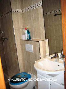 Apartmaji Brainovic foto 5