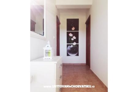 Apartmaji Danica foto 2