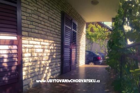 Apartmaji Mikulan foto 3